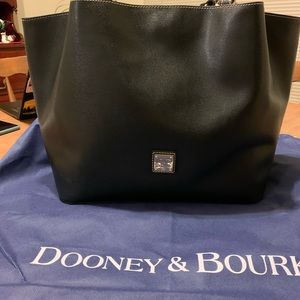 Dooney and Bourke large Flynn in Saffiano Leather